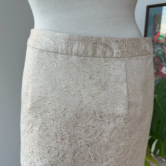 Banana Republic Gold Brocade Mini Skirt sz 4 - Picture 7 of 11